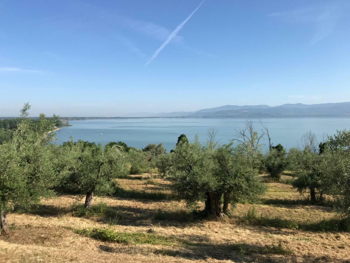 I See Lake Castiglione del Lago Kültér fotó